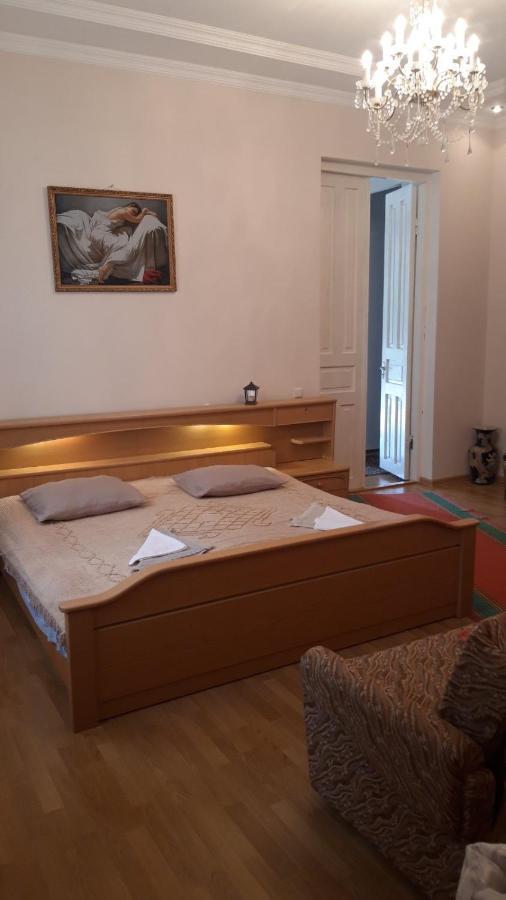 Mero House Kutaisi Dış mekan fotoğraf
